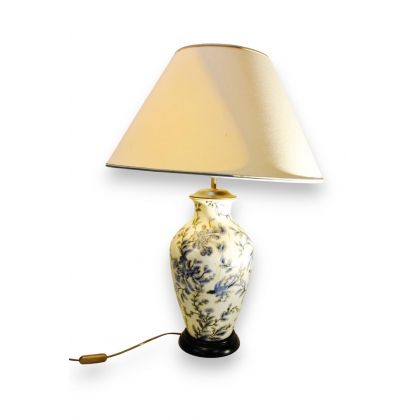  Lampe en porcelaine avec décor émaillé sur  Moinat SA  - Antiquités décoration