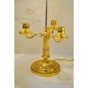 Lampe bouillotte à 3 branches en bronze sur  Moinat SA  - Antiquités décoration