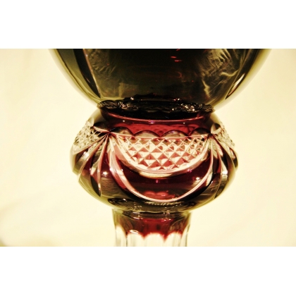  Vase "Rubans" en cristal violet sur  Moinat SA  - Antiquités décoration