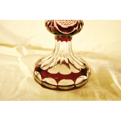  Vase "Rubans" en cristal violet sur  Moinat SA  - Antiquités décoration