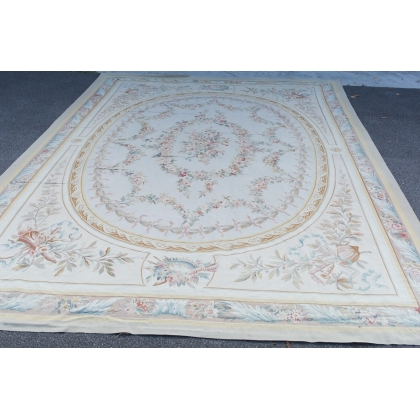 Louis XVI-style Aubusson carpet, design by Moinat SA – Antiques and interior design
