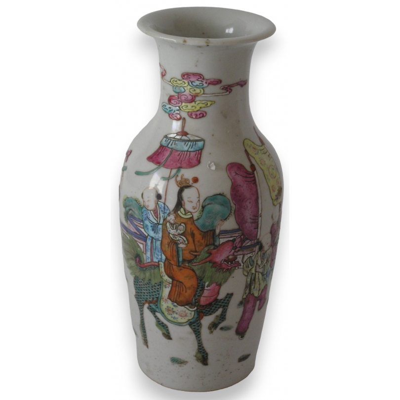  Vase à décor de personnages en fête, en sur  Moinat SA  - Antiquités décoration