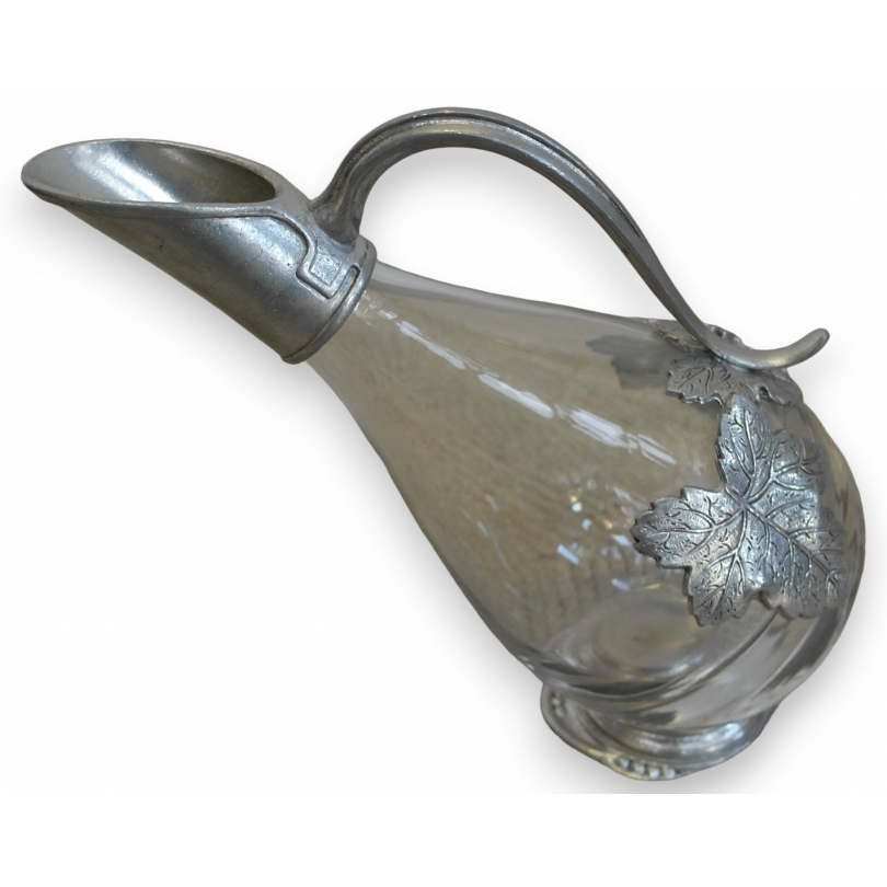 Crystal carafe with handle and neck at  Moinat SA  - Antiques and home décor