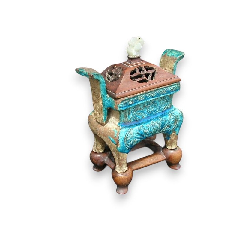 Incense burner, glazed in turquoise blue. At  Moinat SA  - Antiques and home décor