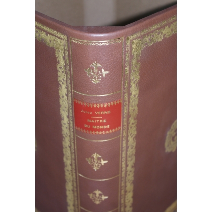 "Open Books" wastepaper basket at Moinat SA – Antiques and home décor