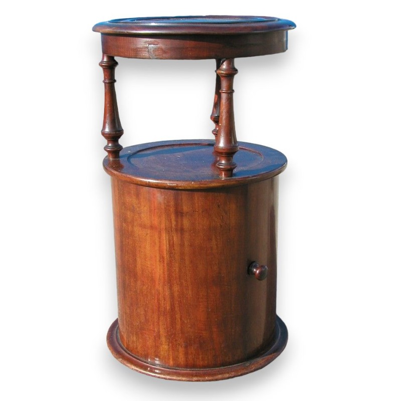 Round night light. From  Moinat SA  - Antiques and home décor