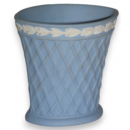 Vase bleu anglais, Wedgwood