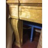  Cheminée Restauration, en marbre jaune sur  Moinat SA  - Antiquités décoration