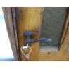  Porte avec 12 petites vitres. sur  Moinat SA  - Antiquités décoration