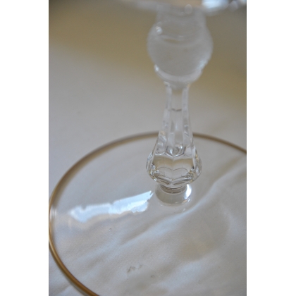 Crystal goblet with gold trim at  Moinat SA  - Antiques and home décor