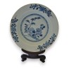  Assiette en porcelaine bleu blanc sur  Moinat SA  - Antiquités décoration