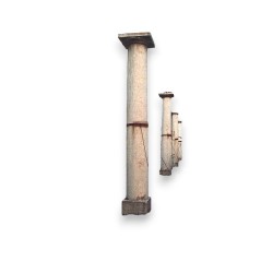Moinat SA 展出的4根多立克式柱子系列 - 古董与装饰品