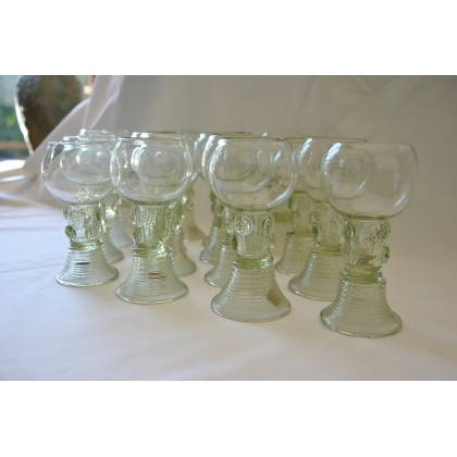 Set of 20 light green glasses from Moinat SA – Antiques and home décor