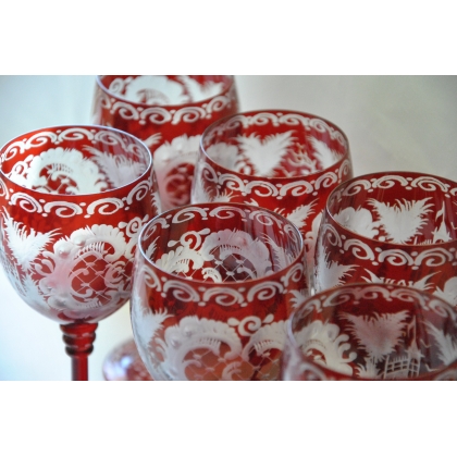 200 ml red glass, OLIVIA model, decorated by  Moinat SA  - Antiques and home décor