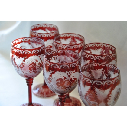 240ml red glass, OLIVIA model, decorated by  Moinat SA  - Antiques and home décor