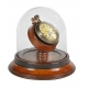 Montre Gousset sur socle, sous une cloche