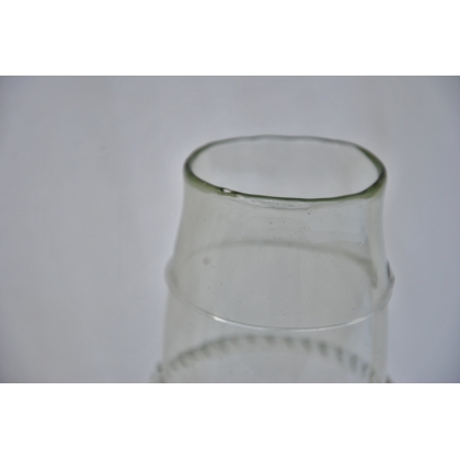 Light green water glass from  Moinat SA  - Antiques and home décor