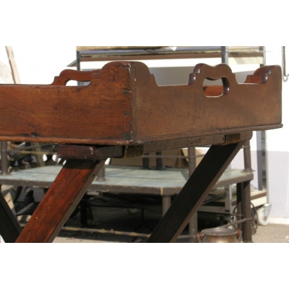  Buttler's tray. sur  Moinat SA  - Antiquités décoration