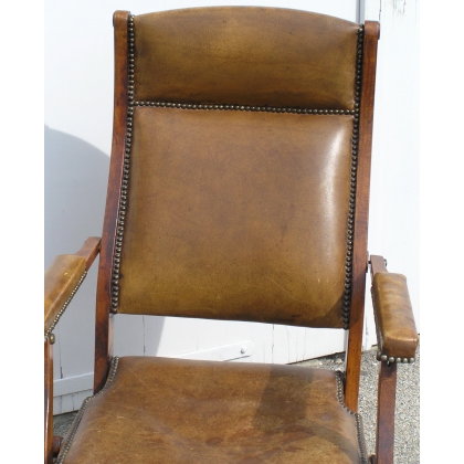 Leather-upholstered English folding armchair from  Moinat SA  - Antiques and home décor
