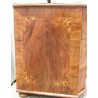  Petite commode Louis XIV marquetée. sur  Moinat SA  - Antiquités décoration