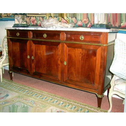  Buffet style Louis XVI modèle sur  Moinat SA  - Antiquités décoration