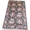  Tapis aux petits points, fond noir et sur  Moinat SA  - Antiquités décoration