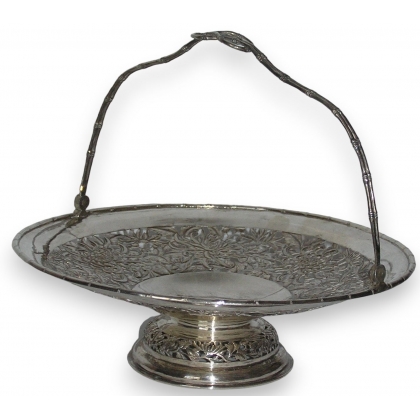  Coupe avec anse chinoise en argent sur  Moinat SA  - Antiquités décoration