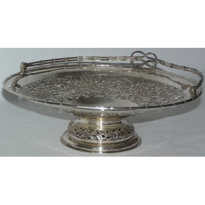 Coupe avec anse chinoise en argent sur  Moinat SA  - Antiquités décoration