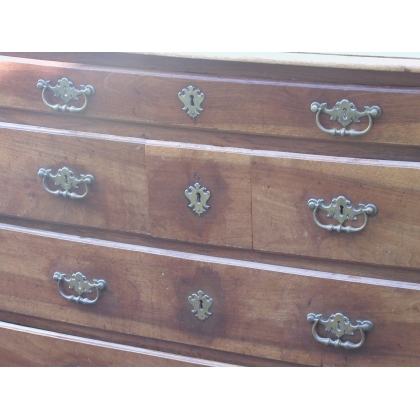  Commode Louis XV vaudoise avec 6 tiroirs. sur  Moinat SA  - Antiquités décoration