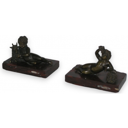 Paire de presse-papiers \"Putti\", en
