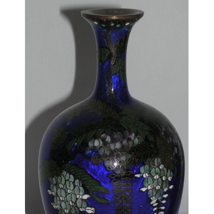  Paire de vases bleus cloisonnés. Décor sur  Moinat SA  - Antiquités décoration