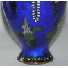  Paire de vases bleus cloisonnés. Décor sur  Moinat SA  - Antiquités décoration