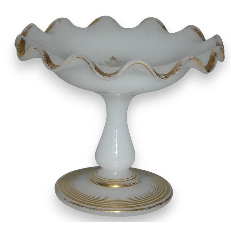 Baguière en opaline blanche avec décor