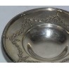  Coupe ronde sur pied, en métal argenté. sur  Moinat SA  - Antiquités décoration