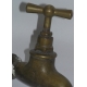 Robinet ancien, en laiton. Suisse.