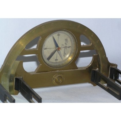 Needle-point graphometer, signed ‘DR. A.’ on Moinat SA – Antiques and decorative items