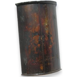  Encoignure à 2 portes, en bois laqué. sur  Moinat SA  - Antiquités décoration