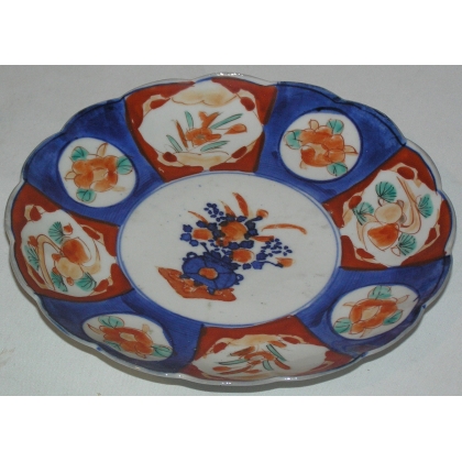 Imari plate, porcelain. Decorated by  Moinat SA  - Antiques and home décor