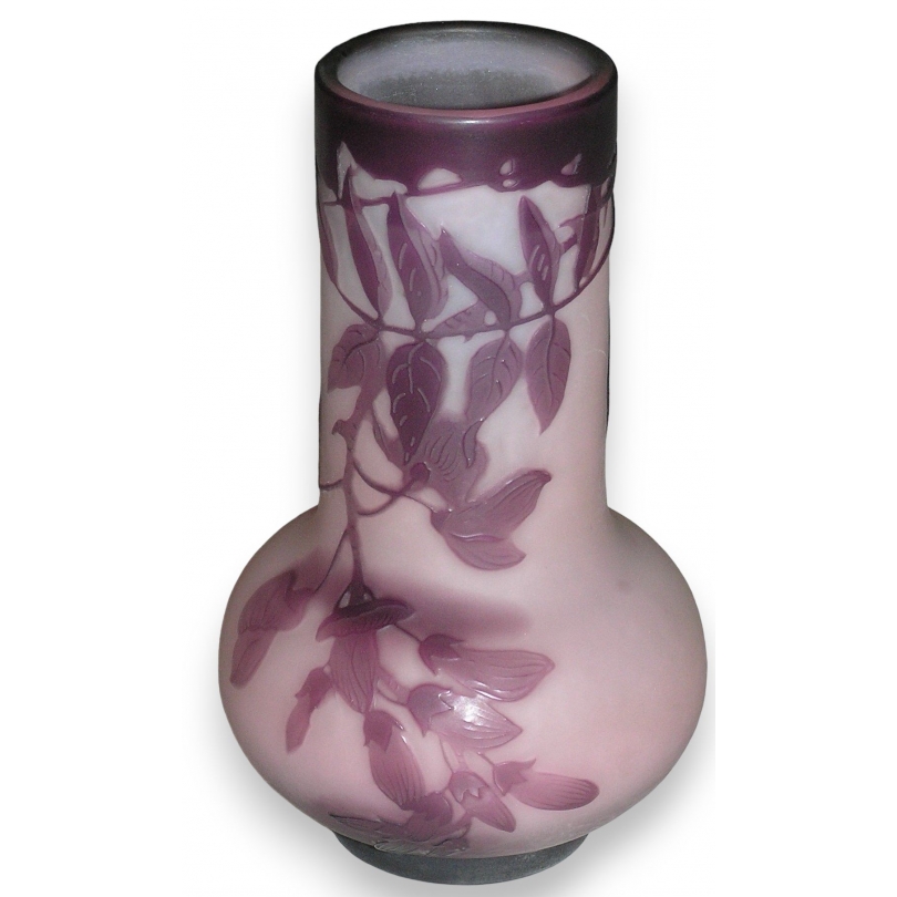  Vase violet, signé GALLÉ (Émile, sur  Moinat SA  - Antiquités décoration