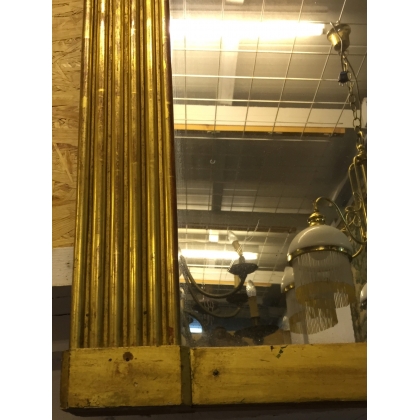  Miroir style Louis XVI en bois doré sur  Moinat SA  - Antiquités décoration