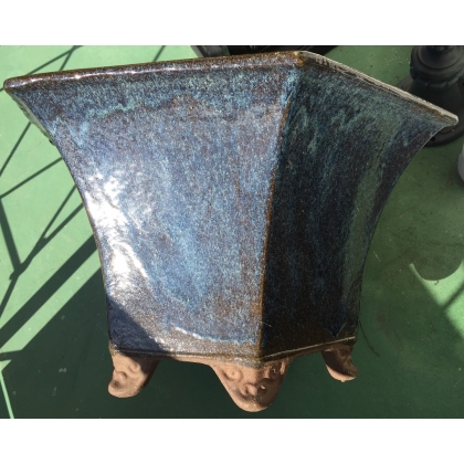 Hexagonal terracotta plant pot at  Moinat SA  - Antiques and home décor