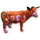 Petite vache en résine orange brillant