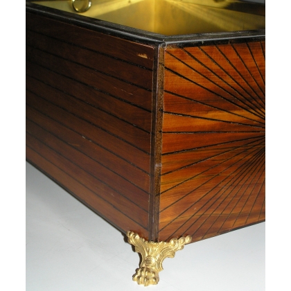 Wooden inlaid planter. By  Moinat SA  - Antiques and home décor