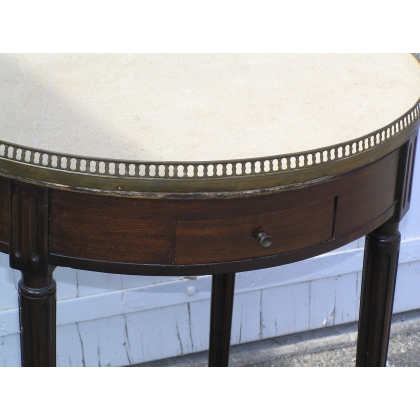  Table bouillotte ronde style Louis XVI sur  Moinat SA  - Antiquités décoration