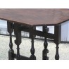  Table pliable de style Louis XIII sur  Moinat SA  - Antiquités décoration