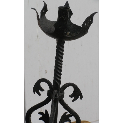 Pair of single-light candlesticks, by Moinat SA – Antiques and home décor