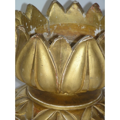 "Lotus Flower" sculpture, made of wood, at  Moinat SA  - Antiques and home décor