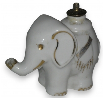 Brûle-parfum "Eléphant", signé dessous