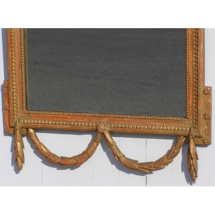  Miroir Louis XVI, en bois doré décapé. sur  Moinat SA  - Antiquités décoration