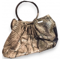 Sac à main façon python. France. 20ème